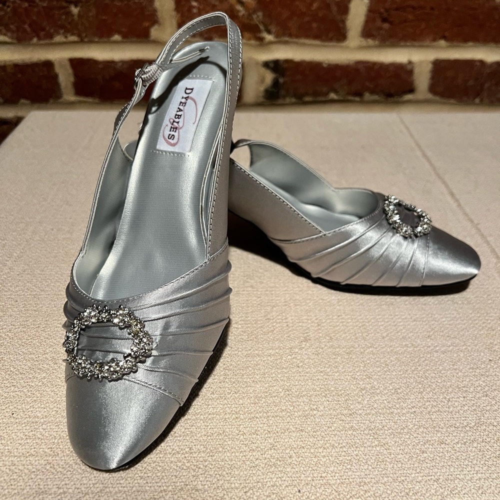 Ann Silver Satin (Dyeables) - NEW - 8